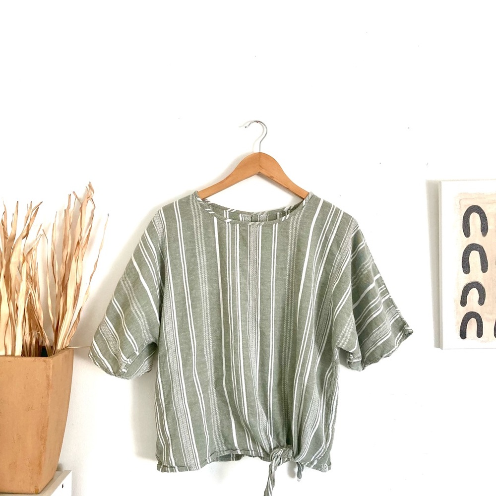 Sage Green Cropped Linen Blend W Knot Detail